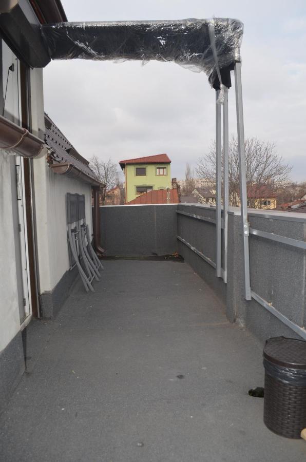 Central Park Studios Bucarest Exterior foto